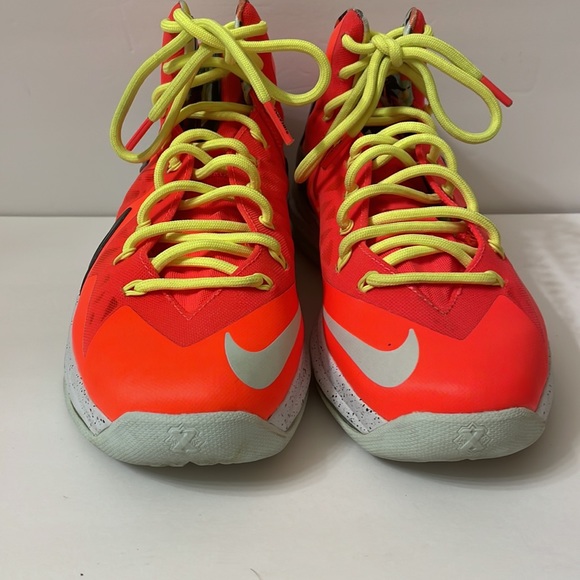 Lebron James Elite Series - Picture 3 of 3